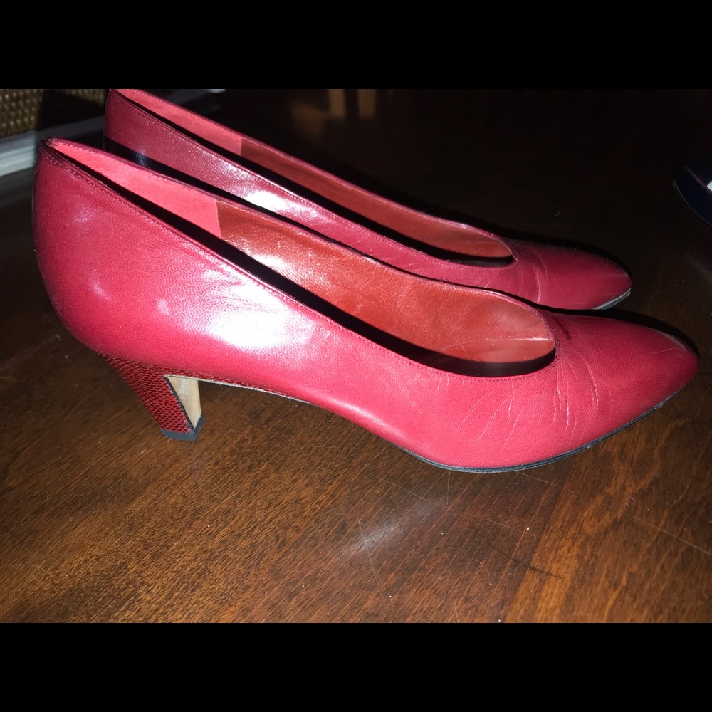 Vintage YSL Red leather pumps 7-1/2 Narrow